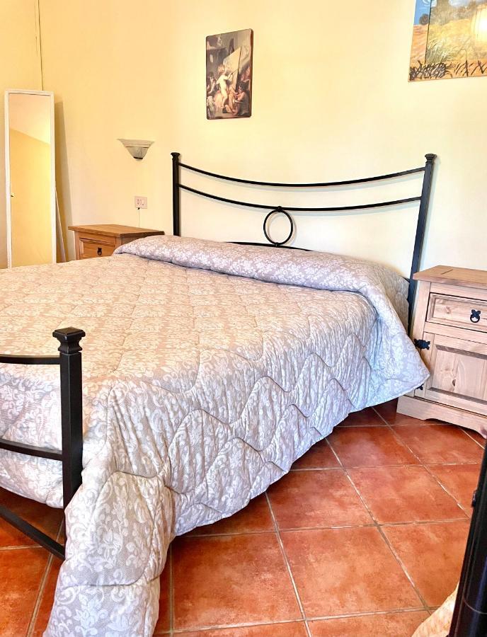 Agriturismo Il Portico カパルビオ エクステリア 写真